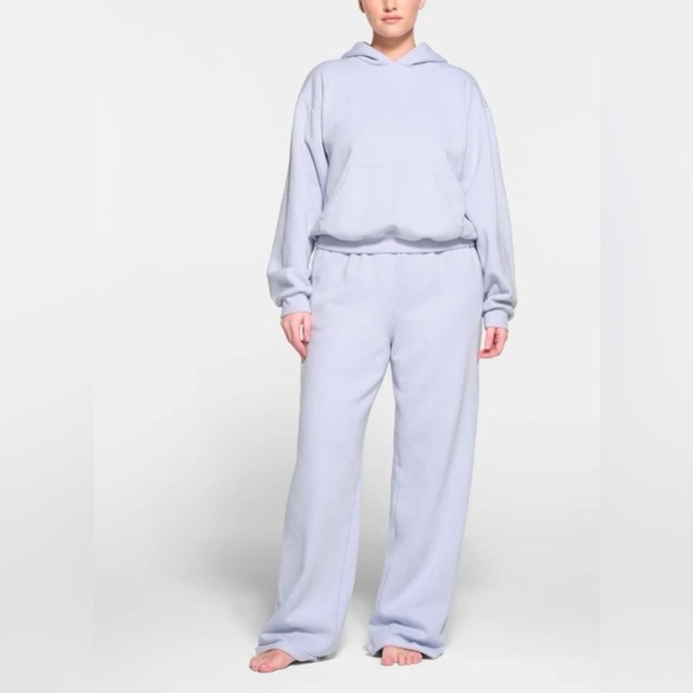 SKIMS MATCHING SET- COTTON FLEECE OVERSIZED HOODIE & PANTS | PERIWINKLE